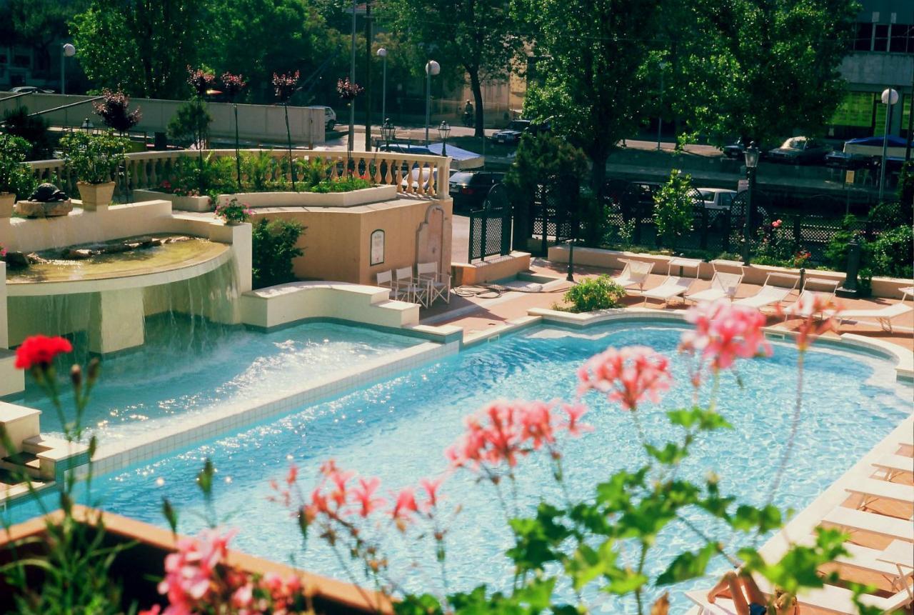 Mansarda Cannes Riccione Exterior foto